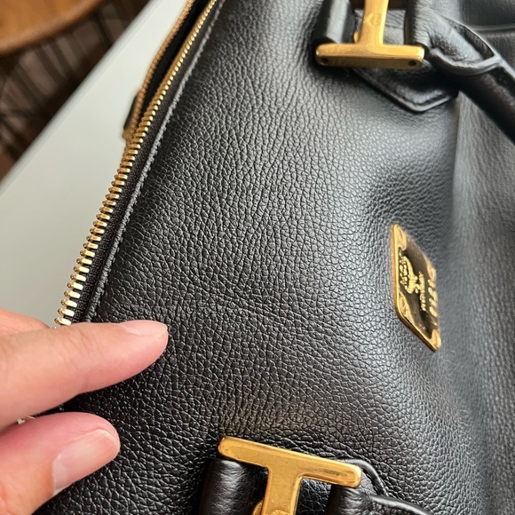 MCM BLACK LEATHER HANDBAG - Picture 13 of 14